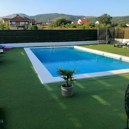 Ema Villa
